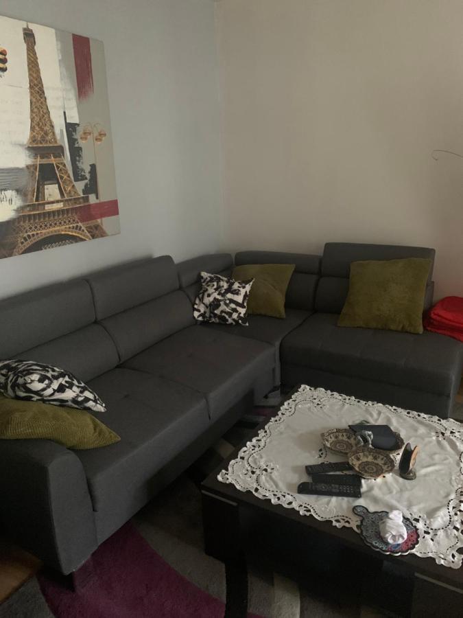 Apartmán Chambre Proche De La Defense Courbevoie Exteriér fotografie